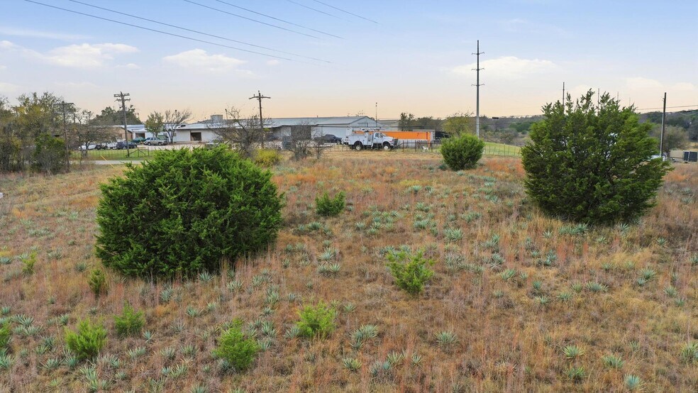 More Photos Of 395 Mary Dr, Weatherford Trailer Camper Park For Sale