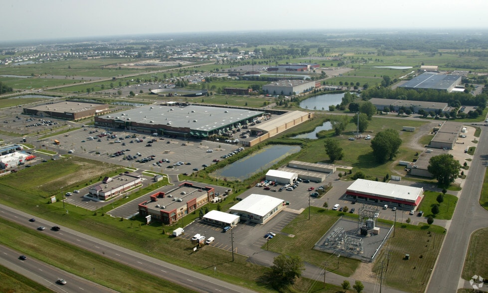 More Photos Of 1501 NE 101st Ave, Blaine Manufacturing For Sale