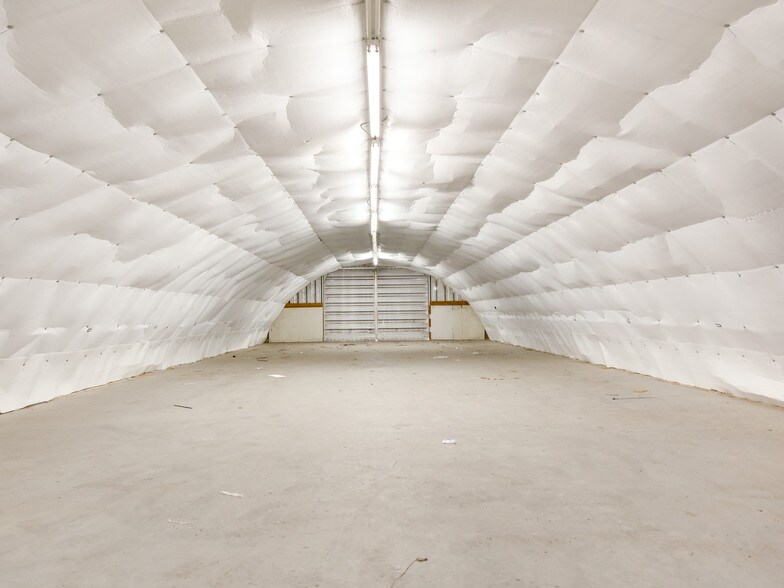 More Photos Of 108 Kellar Rd, Smithville Warehouse For Lease