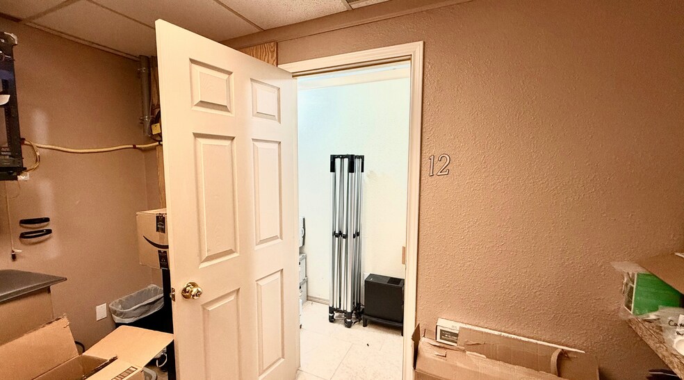 More Photos Of 14625 N Hollyhock Ave, Gardendale Warehouse For Sale