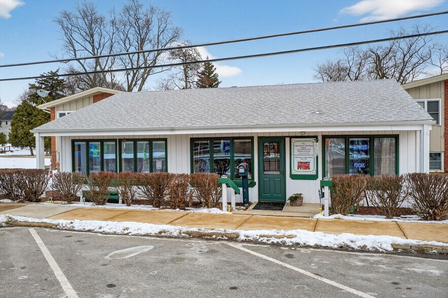 More Photos Of 0S165 Church St, Winfield Office For Sale