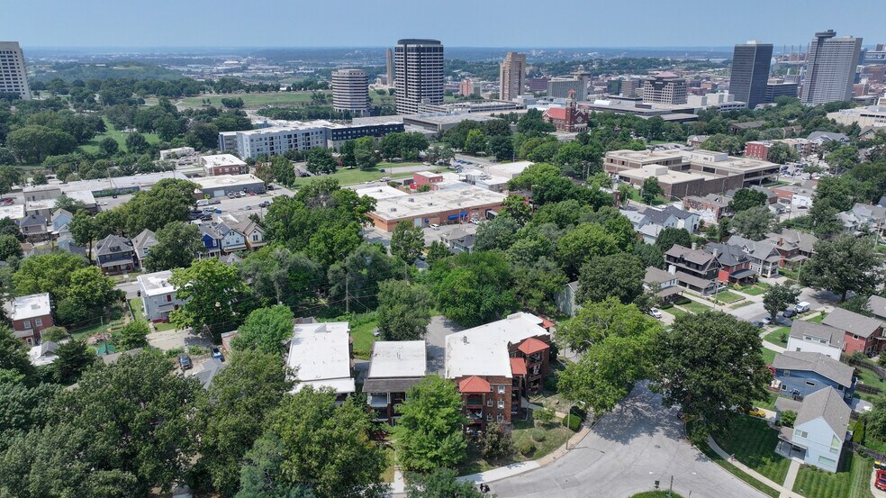 More Photos Of 2734 Charlotte St, Kansas City Apartments For Sale