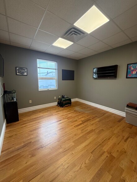 More Photos Of 356 McLean Blvd, Paterson Industrial For Sale