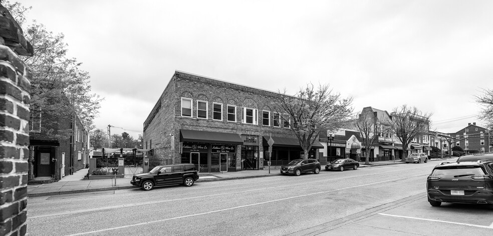More Photos Of 61-65 E Main St, Westminster Office For Lease