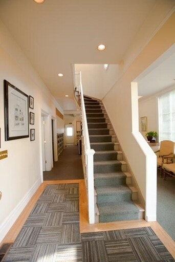 More Photos Of 1318 SW 12th Ave, Portland Office For Sale