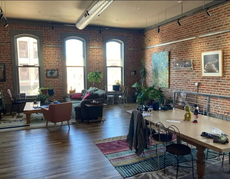 More Photos Of 121 W Main St, Trinidad General Retail For Sale