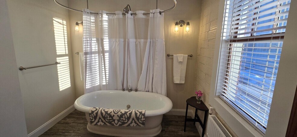 More Photos Of 3 Main St SE, Bowbells Specialty For Sale