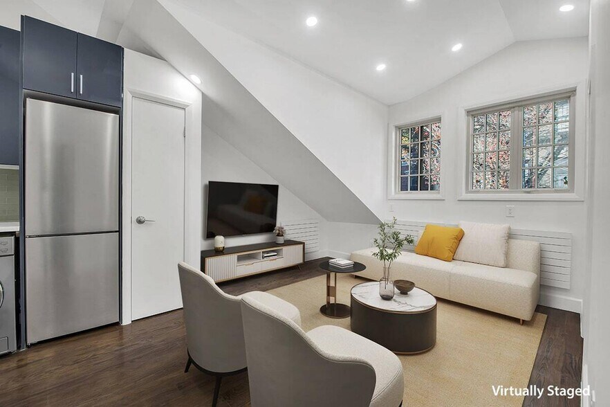 More Photos Of 18-20 Christopher Street, New York Multifamily For Sale