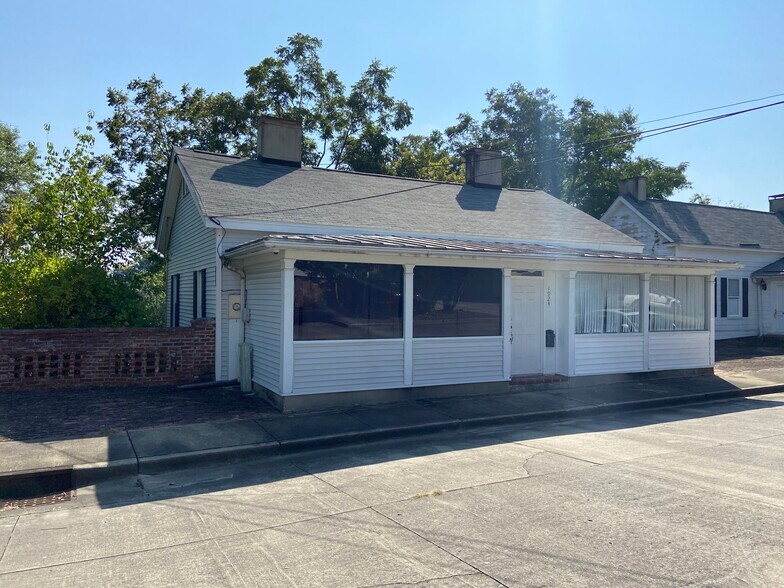 More Photos Of 1924 Barnwell St, Columbia Office For Lease