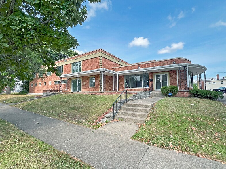 Primary Photo Of 334 W Main St, Decatur Flex For Sale