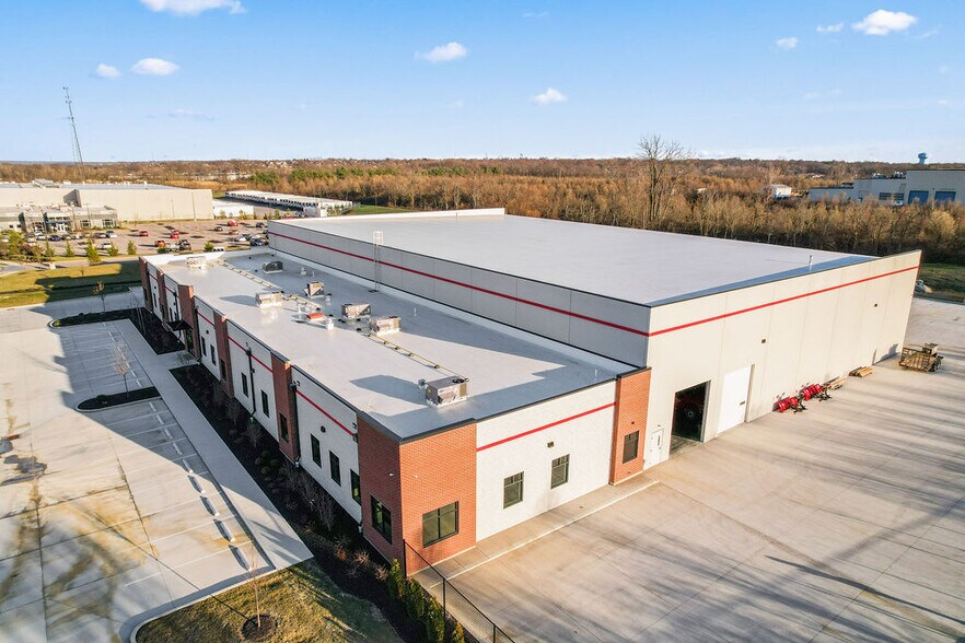 More Photos Of 4889 Alliance Dr, Mason Distribution For Sale
