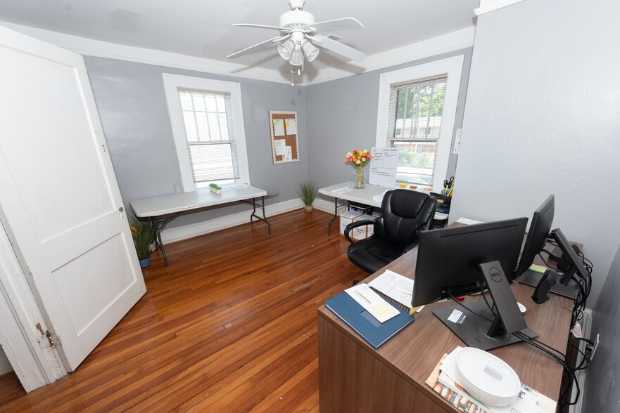 More Photos Of 485 S Pine St, Spartanburg Office For Lease