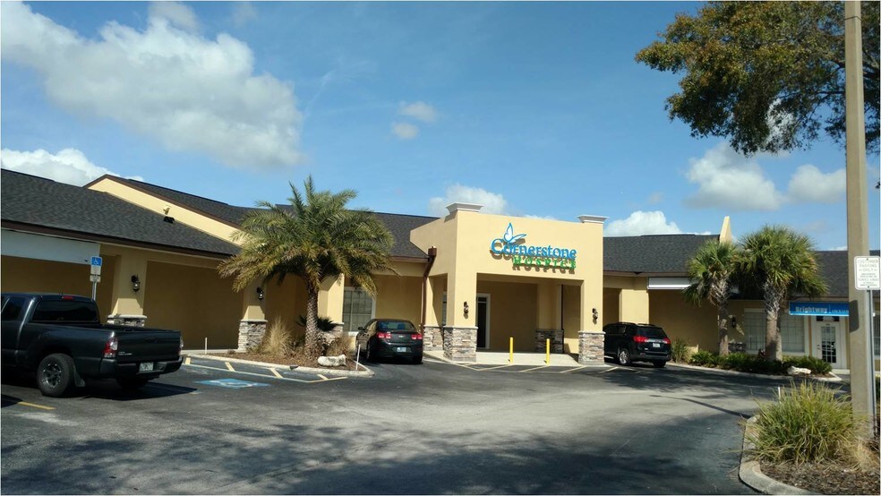 More Photos Of 2116-2190 E County Road 540A, Lakeland Storefront Retail Office For Lease
