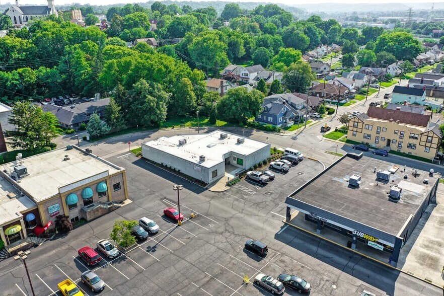 More Photos Of 4903 Vine St, Saint Bernard Medical For Lease