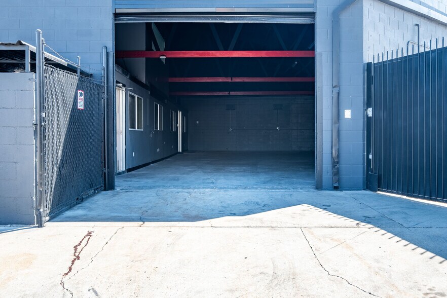 More Photos Of 8100 Electric Ave, Stanton Warehouse For Sale