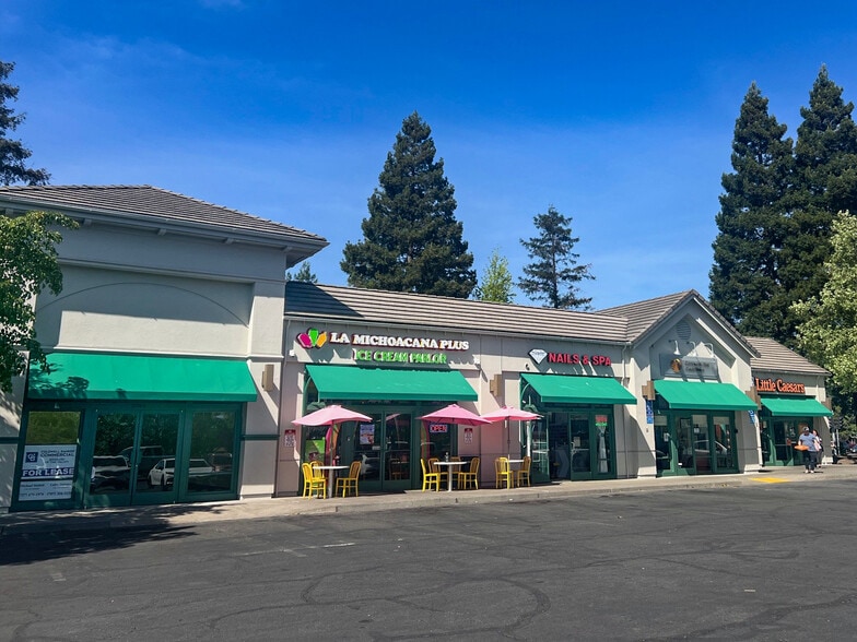 More Photos Of 2375 California Blvd, Napa General Retail For Lease