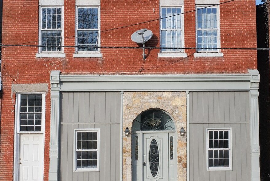 More Photos Of 127 Main St, North Middletown Office For Lease
