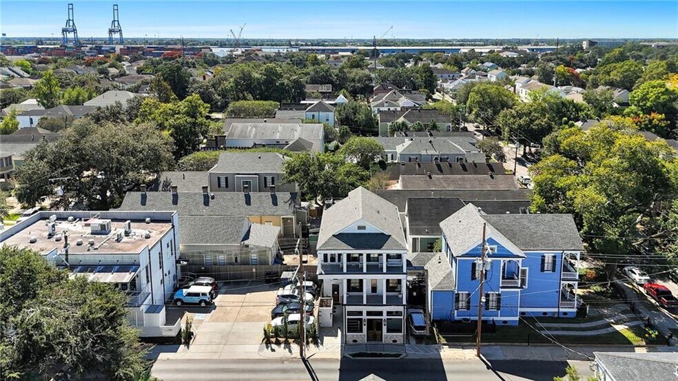 More Photos Of 5808 Magazine St, New Orleans General Retail For Lease