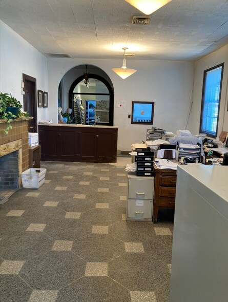 More Photos Of 1085 E Delavan Ave, Buffalo Warehouse For Sale