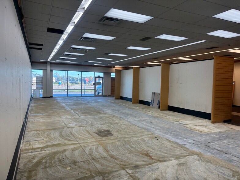 More Photos Of 3183 State Road 3, New Castle Unknown For Lease