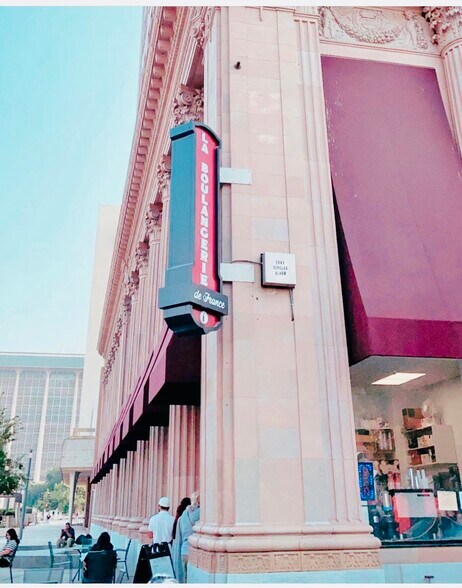 More Photos Of 1060 Fulton St, Fresno Office For Sale