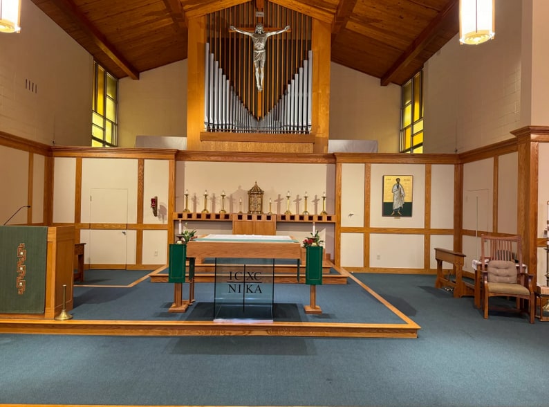 More Photos Of 1572-1600 E Evelyn, Hazel Park Religious Facility For Sale