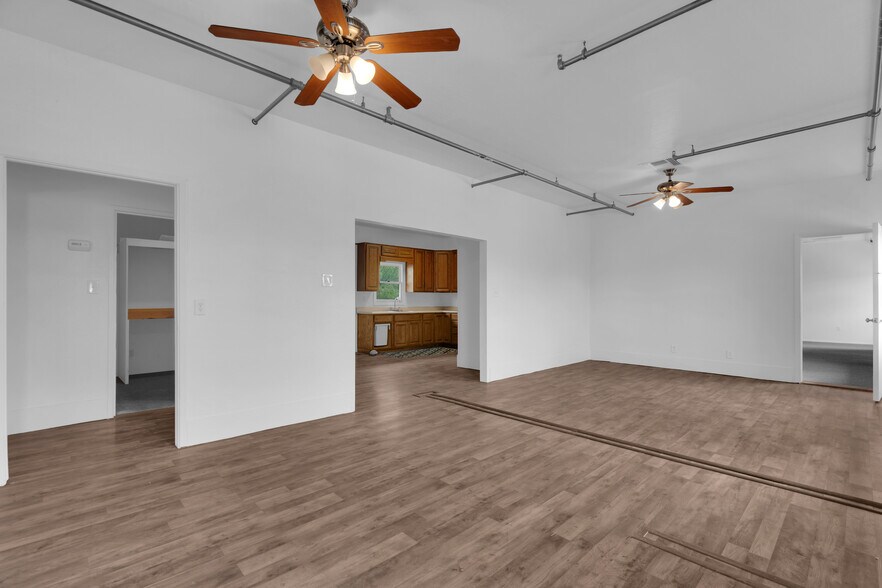 More Photos Of 639 N 6th Ave, Tucson Office For Lease