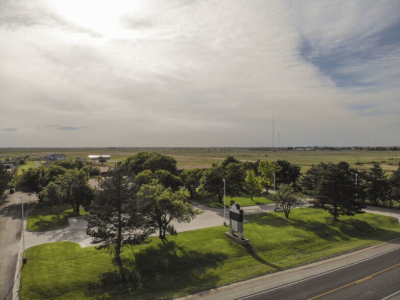 More Photos Of 701 N Price Rd, Pampa Medical For Lease