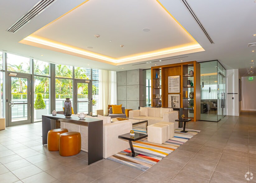 More Photos Of 86 SW 8th St, Miami Apartments For Lease