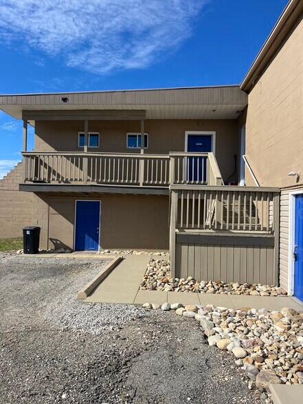 More Photos Of 532 Main St, Wintersville Freestanding For Lease