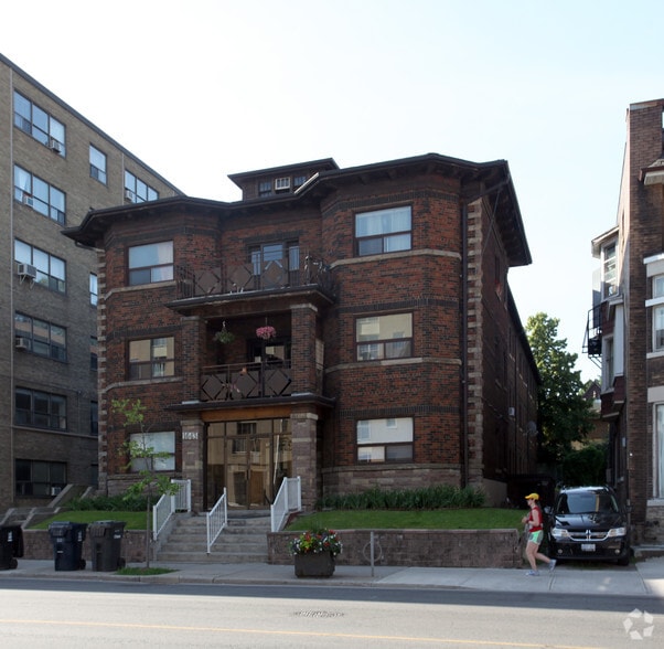 Primary Photo Of 1643 Bloor St W, Toronto Apartments For Sale