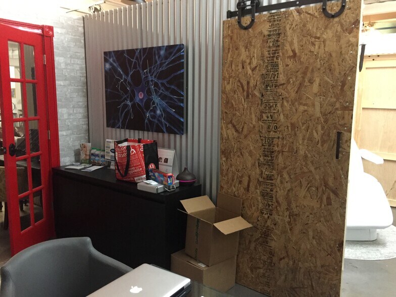 More Photos Of 1016 Clare Ave, West Palm Beach Service For Lease