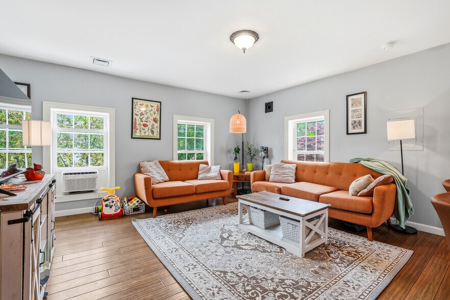 More Photos Of 1 Old Manchester Rd, Raymond Multifamily For Sale