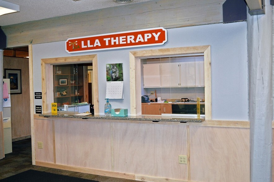 More Photos Of 150 N Miller Rd, Akron Loft Creative Space For Lease