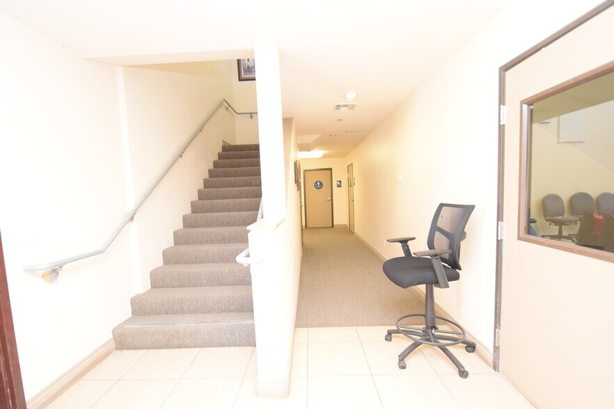 More Photos Of 950 W Alondra Blvd, Compton Religious Facility For Sale