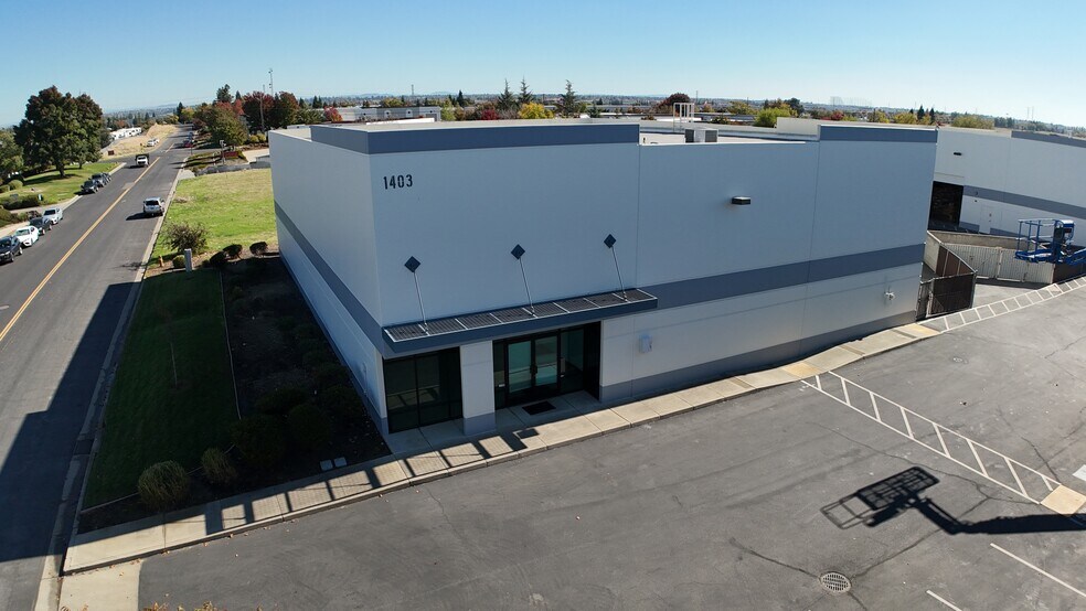 Primary Photo Of 1403 Nichols Dr, Rocklin Warehouse For Lease