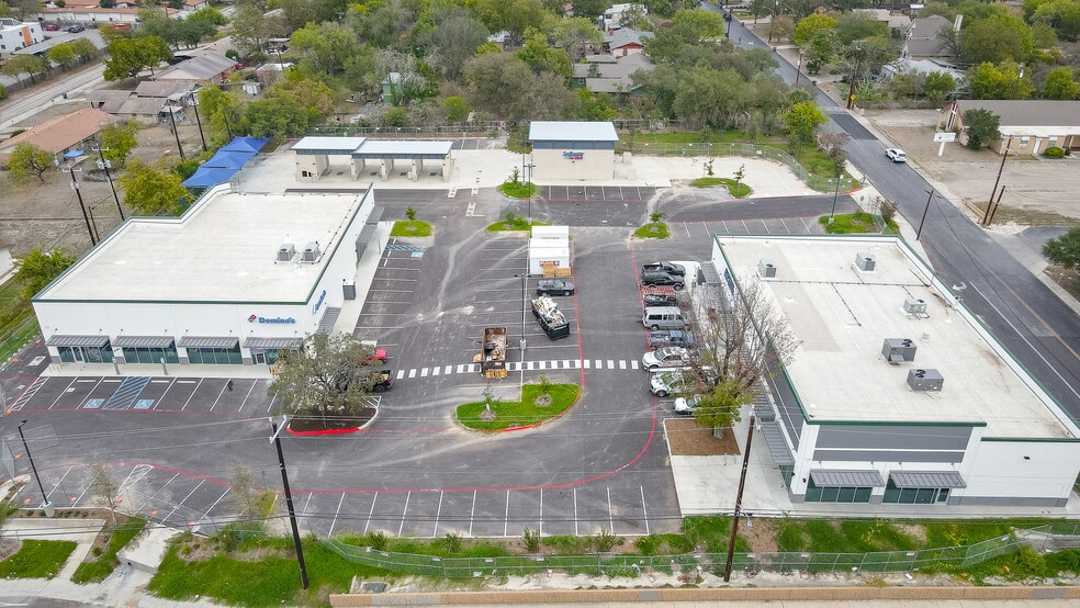 More Photos Of 1704 Bandera Rd, San Antonio Unknown For Lease