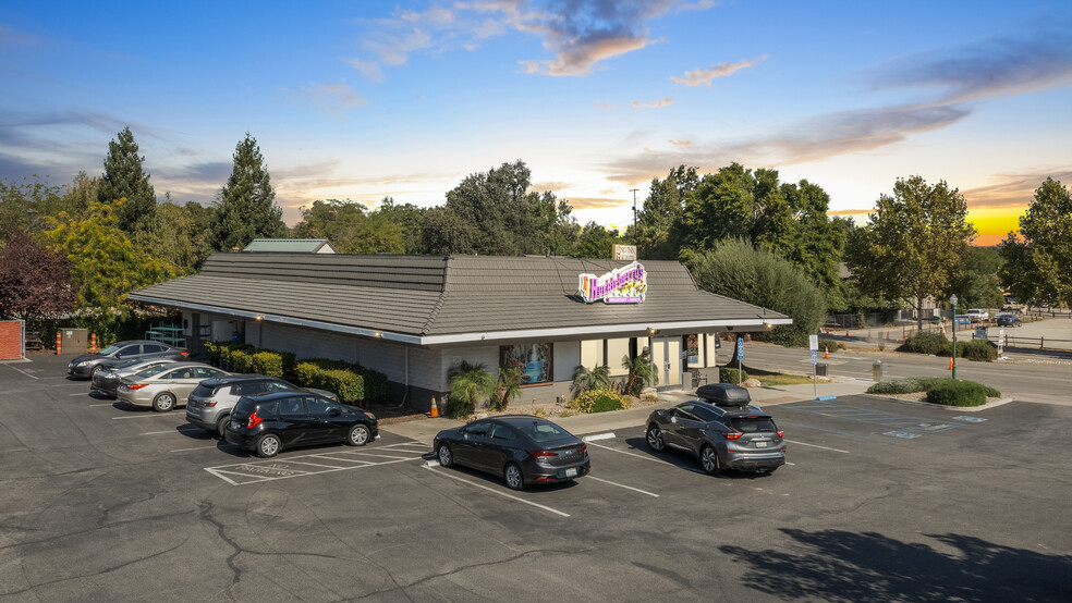 Primary Photo Of 6910 El Camino Real, Atascadero Restaurant For Sale