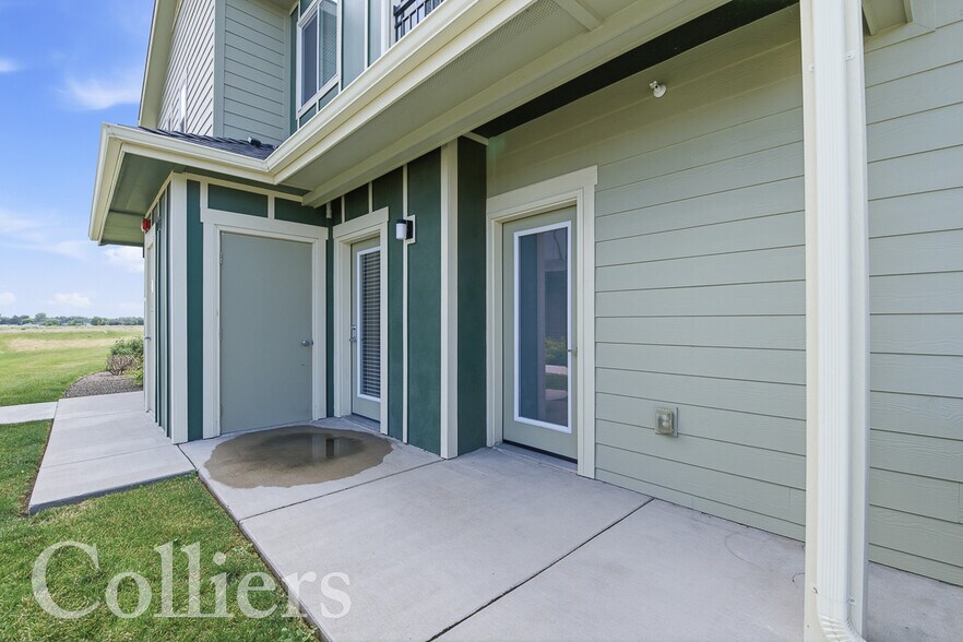 More Photos Of 5018 Hamlet Ln, Caldwell Apartments For Sale