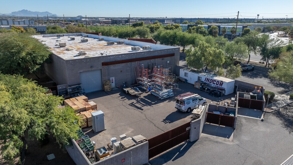 More Photos Of 4220 E McDowell Rd, Mesa Warehouse For Sale