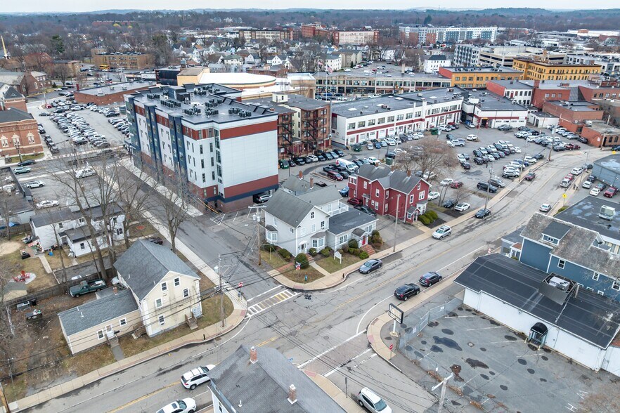 More Photos Of 79-81 Franklin St, Framingham Office Residential For Sale