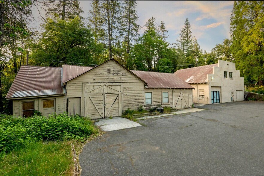 More Photos Of 531 Uren St, Nevada City Flex For Sale