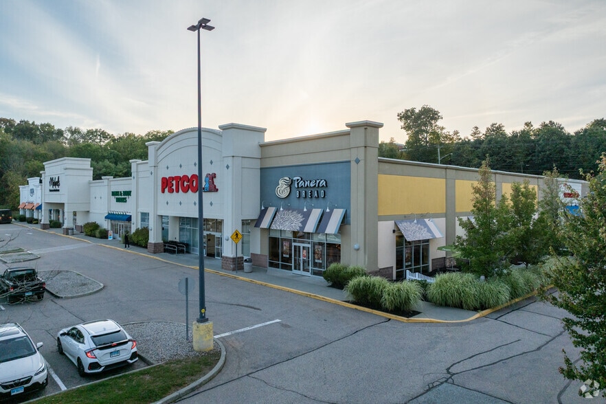 More Photos Of 160-180 River Rd, Lisbon Unknown For Lease