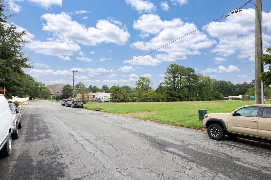 More Photos Of 6504 Dickens Pl, Richmond Land For Sale