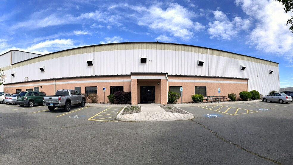 More Photos Of 375 Industrial Dr, Fernley Warehouse For Lease