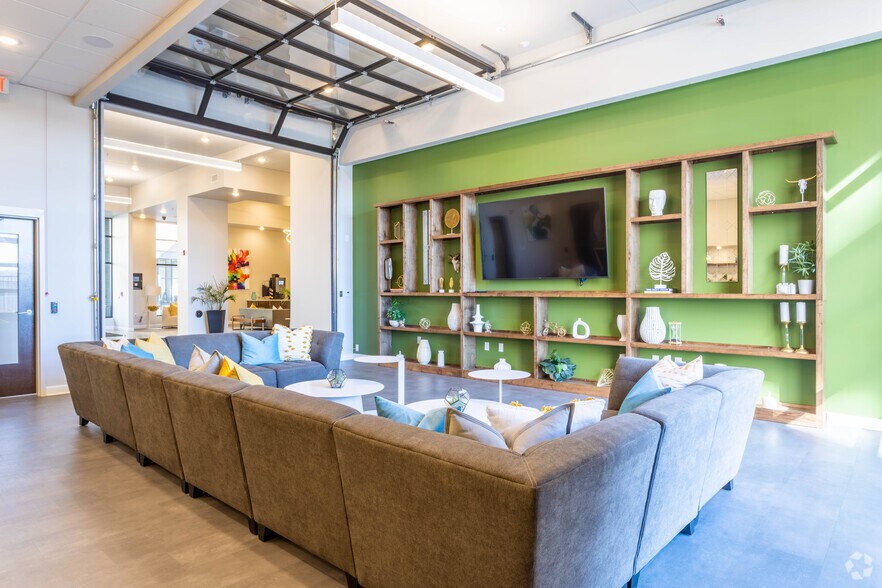 More Photos Of 4630 Leighton Ave, Lincoln Apartments For Lease