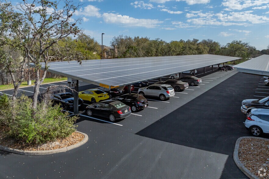 More Photos Of 2806 W Bitters Rd, San Antonio Office For Lease