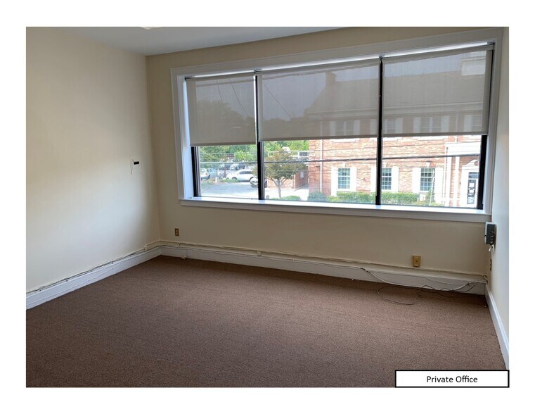 More Photos Of 2 E Northfield Rd, Livingston Storefront Retail Office For Lease
