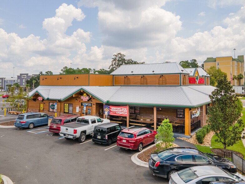 More Photos Of 3984 SW 43rd St, Gainesville Freestanding For Sale