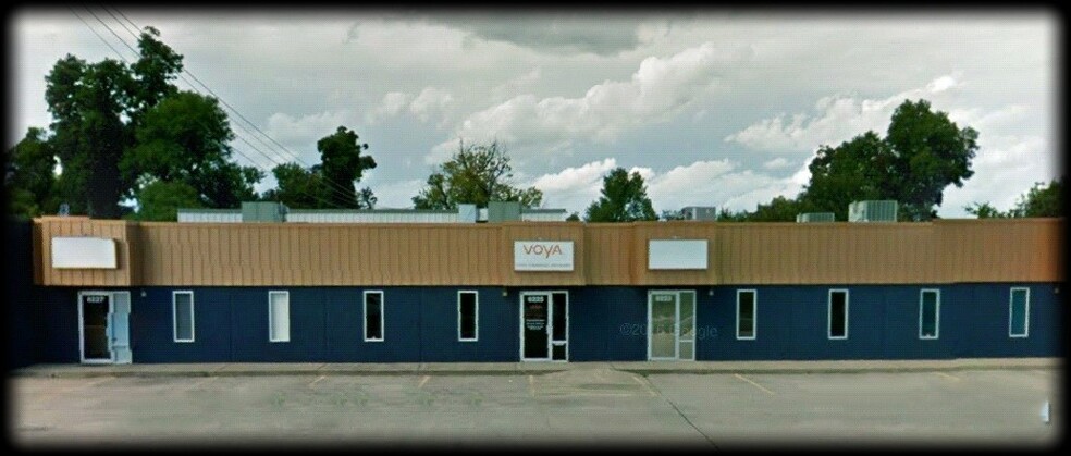 Primary Photo Of 6221-6227 W Gore Blvd, Lawton Office For Lease